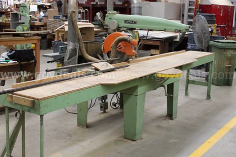 DeWalt Model GE Radial Arm Saw