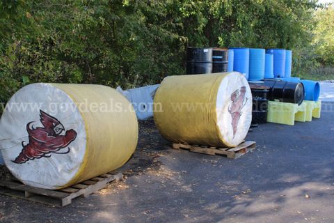 (33) Barrels and Drums