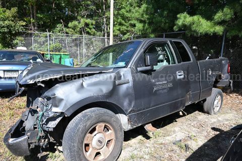 2004 Ford F-150 STX SuperCab 4WD
