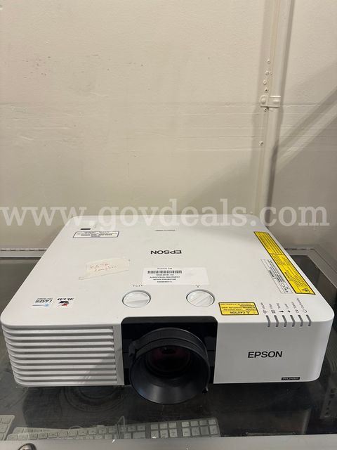 Seiko Epson LCD Projector Powerlite L610U