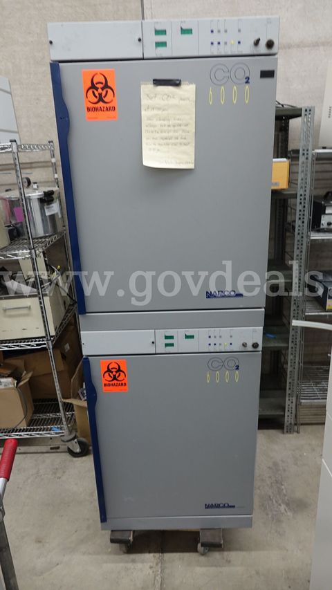 Napco CO2 6000 Incubator