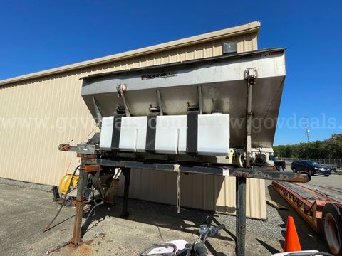 Bonnell BV-1056-S2 Salt Box / Spreader – Serial #2466