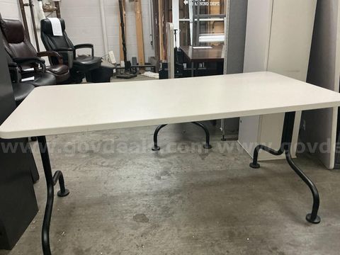 Lot Of Assorted Furniture Pieces