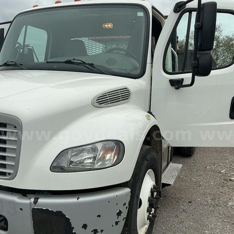 2017 Freightliner & 2008 Ramer