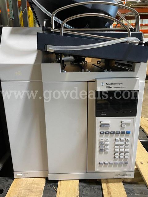 Agilent 7697A (G4556A) 12-Vial Headspace Sampler