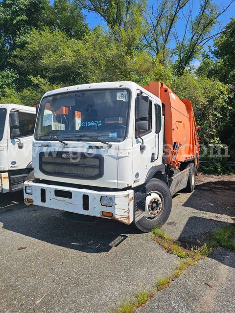 2020 Autocar Xpert Garbage Truck - Clean Title No Key