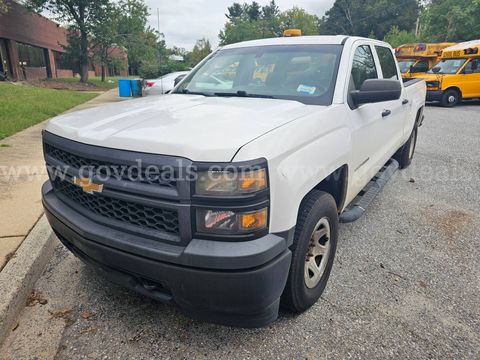 2015 Chevrolet Silverado 1500 Work Truck Crew Cab 4WD - Clean Title