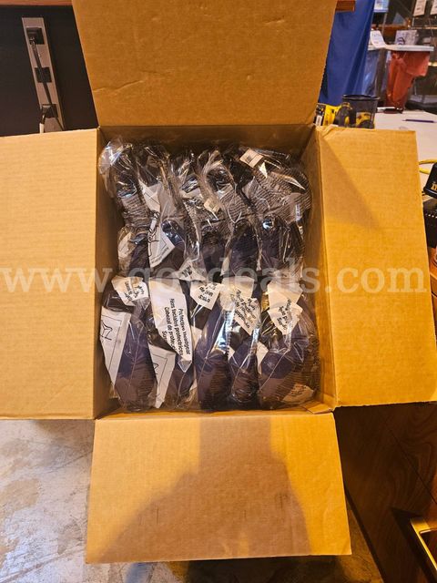 Lot of 10 - 3M Protective Headgear - New