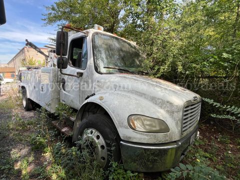 2008 Freightliner M2 106 - Tow Truck