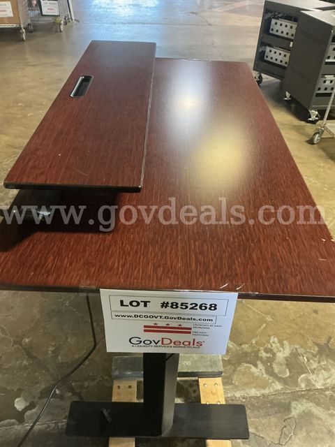 Adjustable Height Electric Standing Desk - Power On