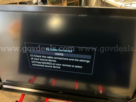 Lot of 2 Samsung 65'' Smart TVs