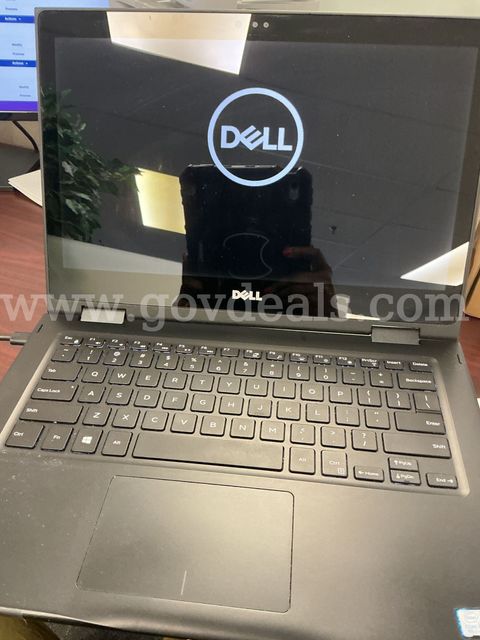 Dell Laptops - 15 Units - Power On