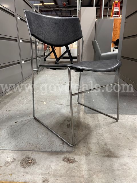 1 Lot Of 25 Stack Chairs