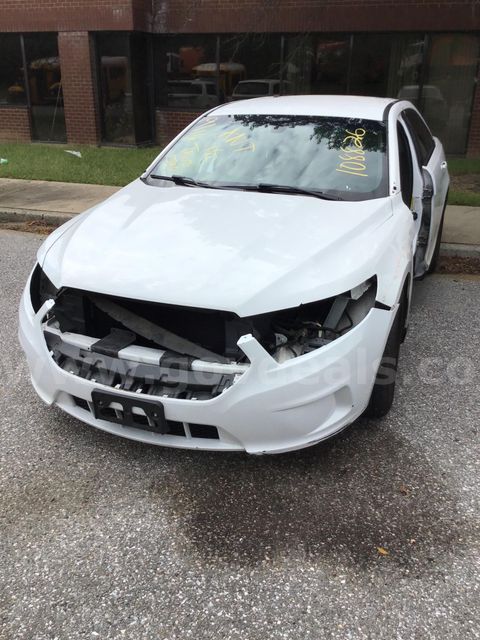 2019 Ford Taurus