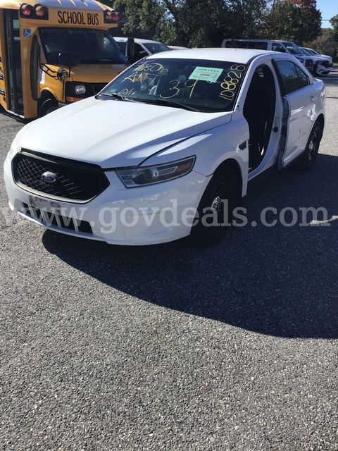 2019 Ford Taurus