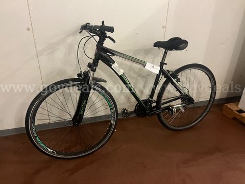 Bicycles and a Electric Bike lot of 8