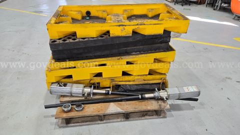 Spill Containment Platforms and Oil Pumps