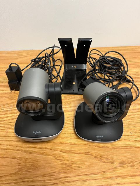 IT - Lot #704 - Lot of 2 - Logitech PTZ Pro cameras