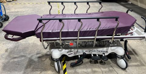 Stryker 1061 stretcher gurney