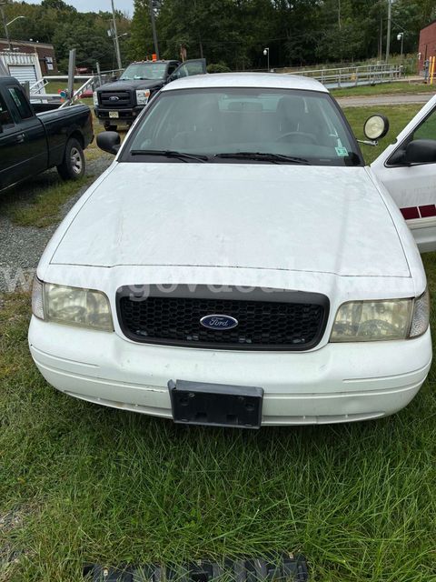 2011 Ford Crown Victoria