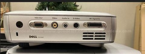 Lot of (1) Dell 3200MO DLP Front Projector.