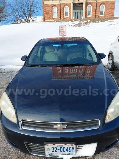 2008 Chevrolet Impala, 142572 Miles.