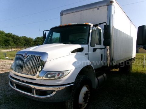 2013 International MA035 Box Truck