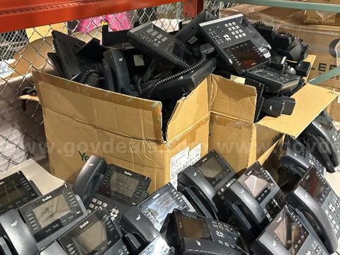 Lot of Yealink IP Desk Phones