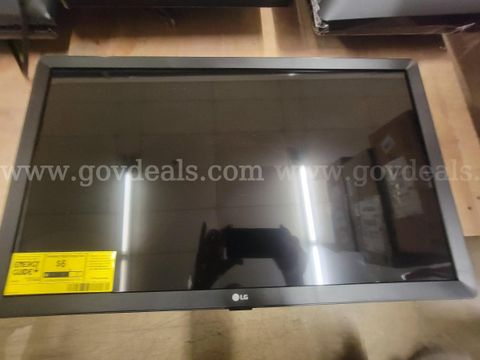 Lot Of 13 Televisions