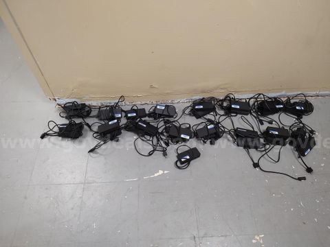17 Surface Docking Stations