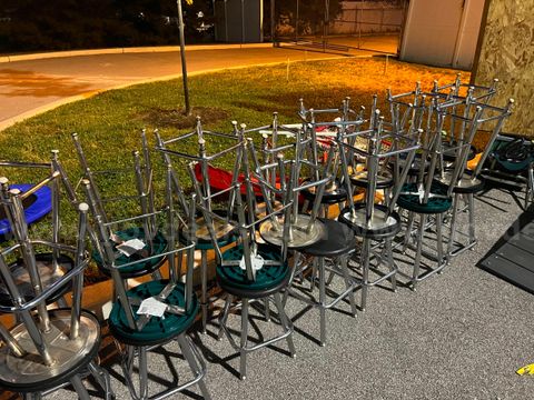 30+ stools