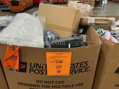 General Merchandise: (Gaylord)(OCT26-0588)
