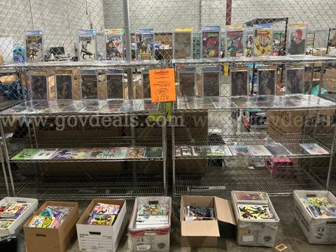 Collectibles: Comics" (OCT26-H064)