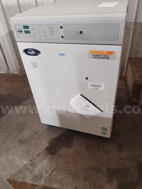 Nuaire Incubator