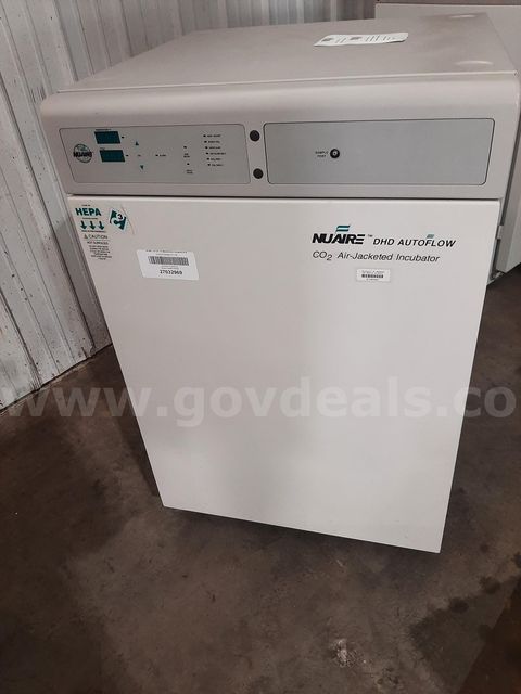 Nuaire Incubator