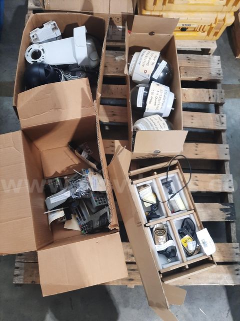 Lot Of Security Cameras On 1 Pallet