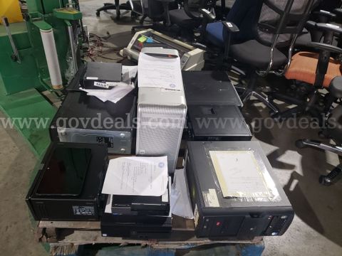 Lot Of Computers On 1 Pallet