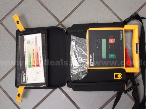Lifepack 500 - cracked screen