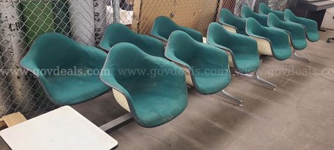 4 Herman Miller Benches