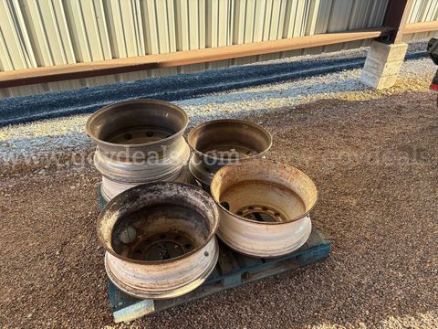 Lot of 5 Wheels