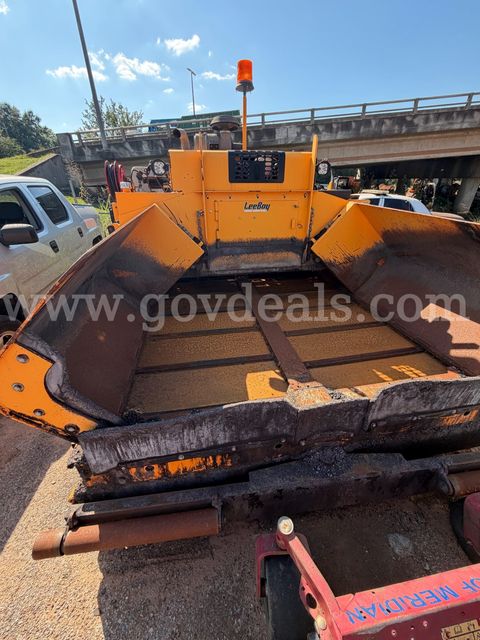 2016 Lee Boy Model 8515 paver