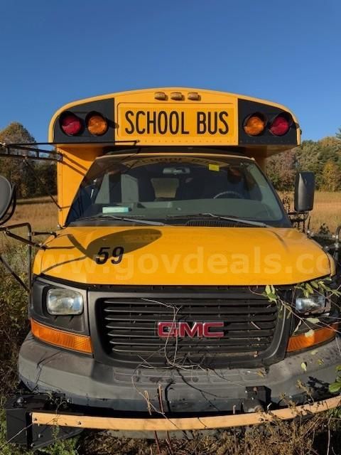 2010 Thomas Bus