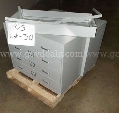 GS LOT 30 - 10 Metal Drawers/File Cabinets
