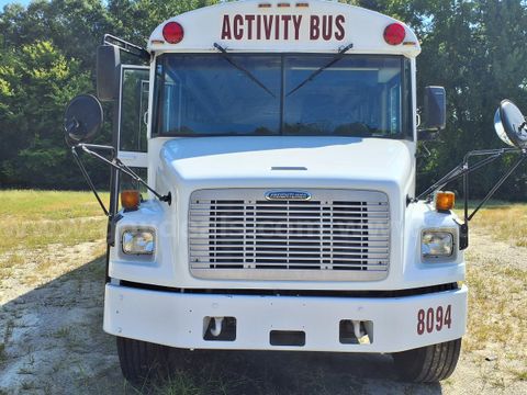 2001 Freightliner FS65 * Diesel *