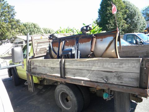 2002 Chevrolet Silverado 1500 Truck with Snow Plow