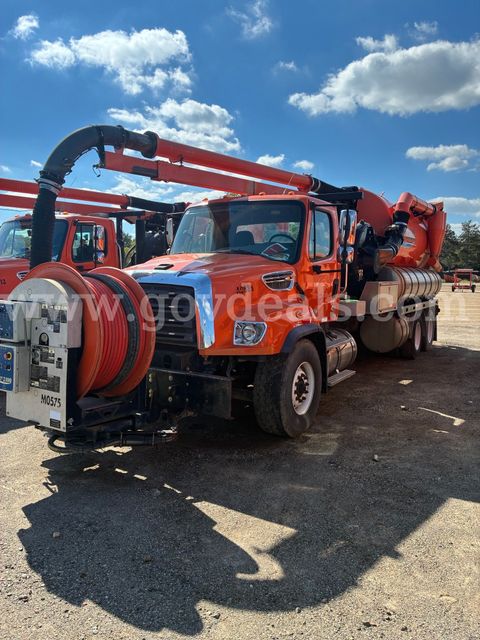 2018 Freightliner 114SD