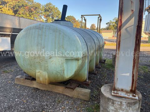 Slide in Water Tank approx 1600 gallons