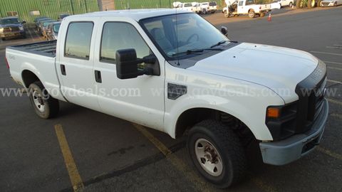2008 Ford F-350 SD XL Crew Cab 4WD