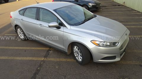 2015 Ford Fusion 4-Door Sedan