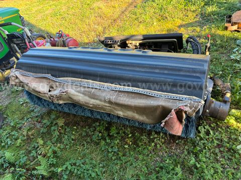 6' bobcat broom